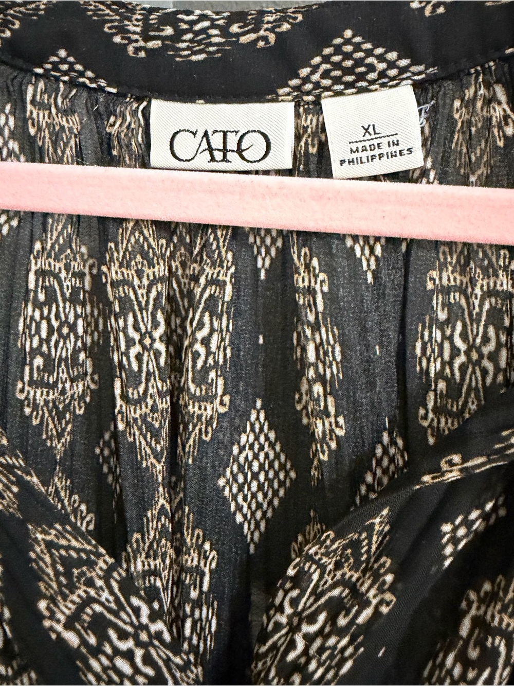 Cato Black Boho Printed Split-Neck Flutter Sleeve Peasant Blouse - Size XXL - Picture 6 of 6